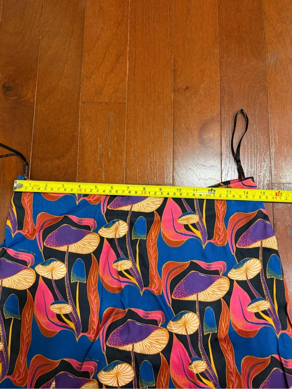 $195 FARM Rio Wild Mushrooms Black Maxi Skirt size Medium like new